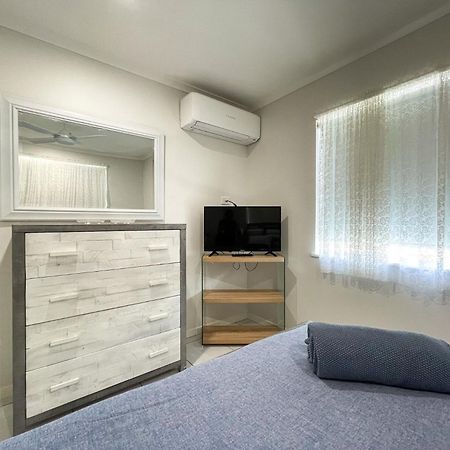 Beach House On Burrum- Close To Beach- 3Br- Wifi-Foxtel Woodgate Bagian luar foto