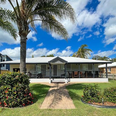 Beach House On Burrum- Close To Beach- 3Br- Wifi-Foxtel Woodgate Bagian luar foto
