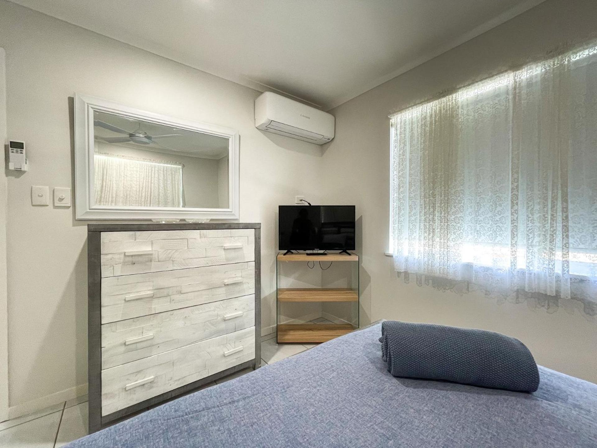 Beach House On Burrum- Close To Beach- 3Br- Wifi-Foxtel Woodgate Bagian luar foto
