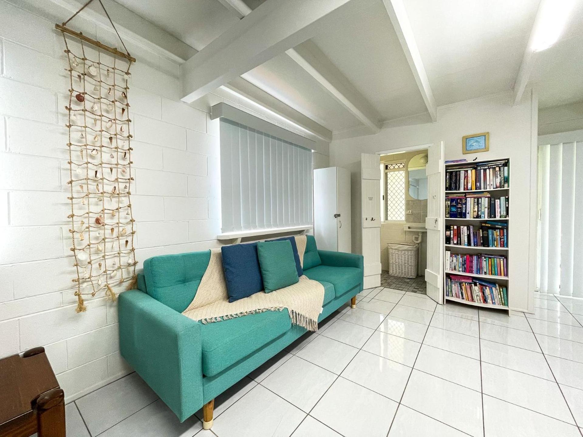 Beach House On Burrum- Close To Beach- 3Br- Wifi-Foxtel Woodgate Bagian luar foto