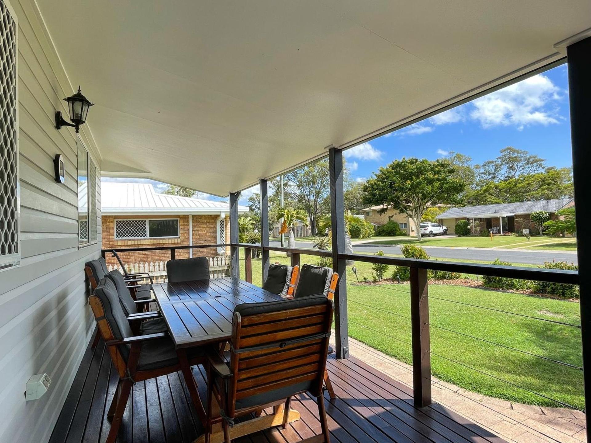 Beach House On Burrum- Close To Beach- 3Br- Wifi-Foxtel Woodgate Bagian luar foto