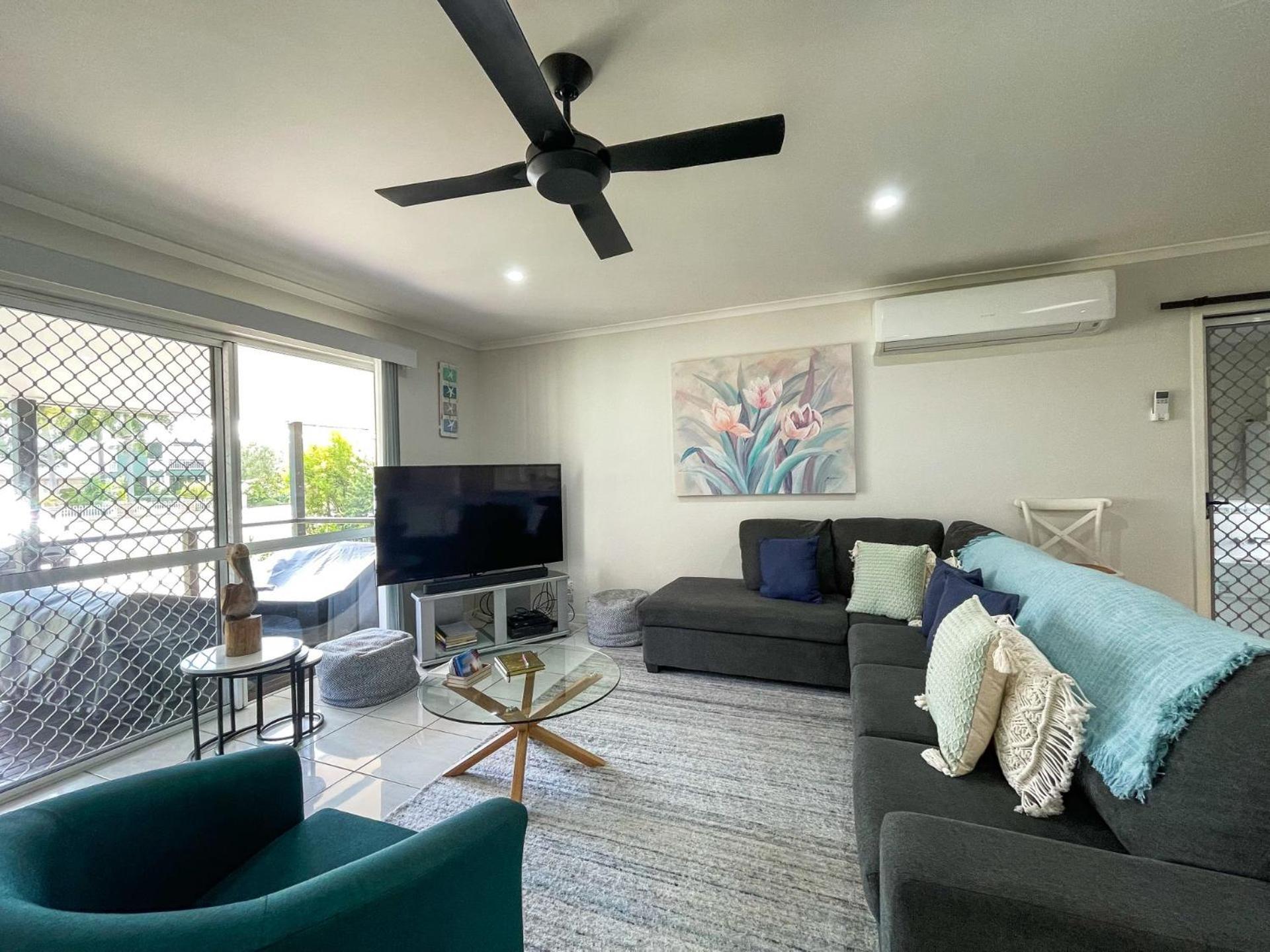 Beach House On Burrum- Close To Beach- 3Br- Wifi-Foxtel Woodgate Bagian luar foto